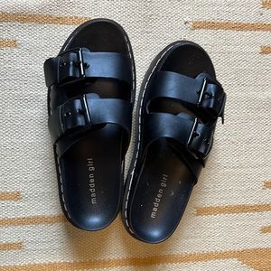 Madden Girl Black Sandals (Size 7)